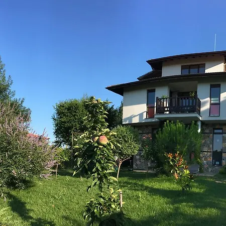 Apartment Zapovedni Rai *